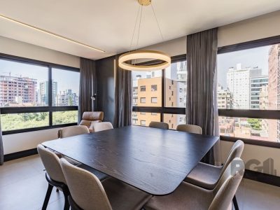 Apartamento à venda com 130m², 3 quartos, 3 suítes, 3 vagas no bairro Petrópolis em Porto Alegre - Foto 8