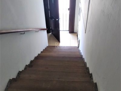 Casa à venda com 124m², 3 quartos, 2 suítes no bairro Santana em Porto Alegre - Foto 13