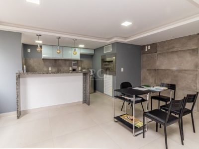 Apartamento à venda com 76m², 3 quartos, 1 suíte, 2 vagas no bairro Higienópolis em Porto Alegre - Foto 25