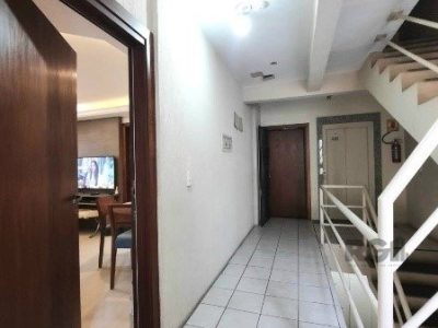 Apartamento à venda com 60m², 2 quartos, 1 suíte, 1 vaga no bairro Petrópolis em Porto Alegre - Foto 28