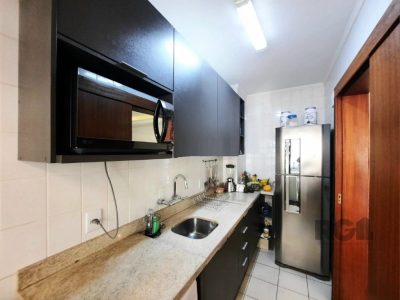 Apartamento à venda com 60m², 2 quartos, 1 suíte, 1 vaga no bairro Petrópolis em Porto Alegre - Foto 14