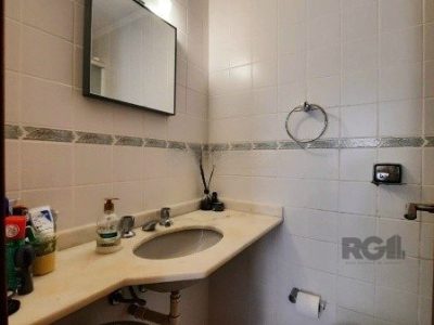 Apartamento à venda com 60m², 2 quartos, 1 suíte, 1 vaga no bairro Petrópolis em Porto Alegre - Foto 25