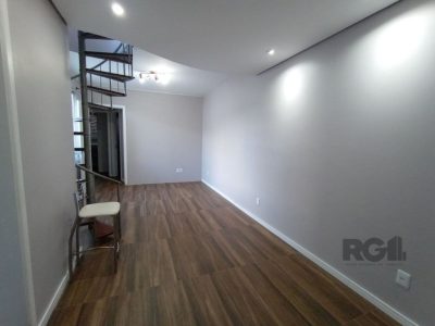 Cobertura à venda com 139m², 2 quartos, 2 vagas no bairro Rio Branco em Porto Alegre - Foto 4