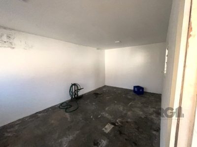 Casa à venda com 196m², 4 quartos, 6 vagas no bairro Passo d'Areia em Porto Alegre - Foto 19