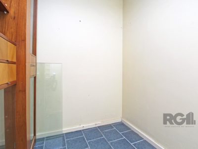 Apartamento à venda com 109m², 3 quartos, 1 suíte, 1 vaga no bairro Auxiliadora em Porto Alegre - Foto 11