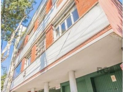 Apartamento à venda com 155m², 3 quartos, 1 suíte, 1 vaga no bairro Rio Branco em Porto Alegre - Foto 2