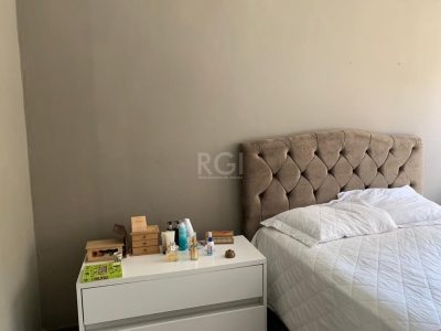 Casa à venda com 150m², 4 quartos, 3 vagas no bairro Jardim Botânico em Porto Alegre - Foto 5