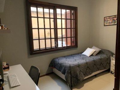 Casa à venda com 150m², 4 quartos, 3 vagas no bairro Jardim Botânico em Porto Alegre - Foto 7