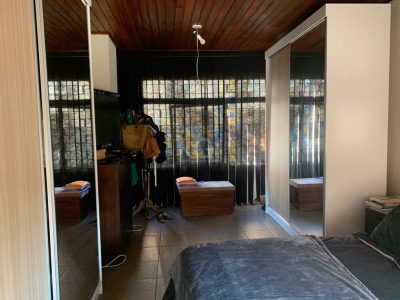 Casa à venda com 150m², 4 quartos, 3 vagas no bairro Jardim Botânico em Porto Alegre - Foto 12