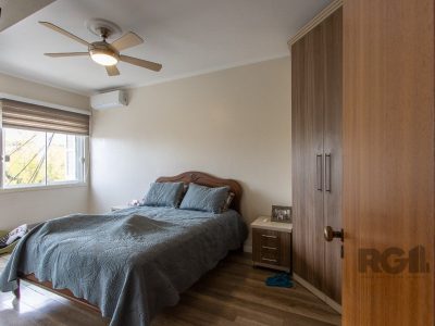 Apartamento à venda com 67m², 2 quartos no bairro Medianeira em Porto Alegre - Foto 14