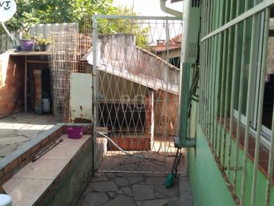 Apartamento à venda com 110m², 4 quartos, 2 vagas no bairro Glória em Porto Alegre - Foto 10