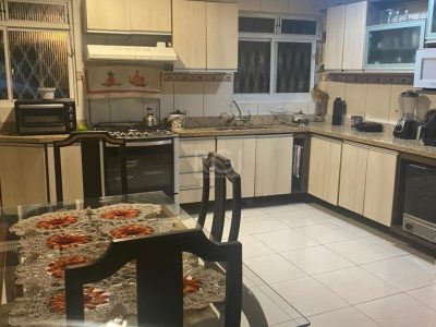 Apartamento à venda com 110m², 4 quartos, 2 vagas no bairro Glória em Porto Alegre - Foto 12