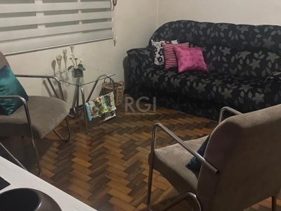 Apartamento à venda com 110m², 4 quartos, 2 vagas no bairro Glória em Porto Alegre - Foto 19