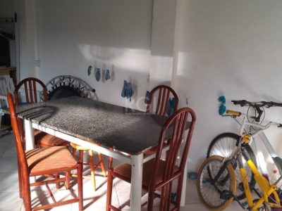 Apartamento à venda com 110m², 4 quartos, 2 vagas no bairro Glória em Porto Alegre - Foto 21