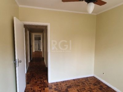 Apartamento à venda com 93m², 3 quartos, 1 suíte, 1 vaga no bairro Petrópolis em Porto Alegre - Foto 16