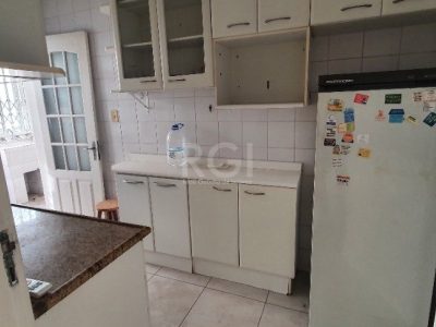 Apartamento à venda com 93m², 3 quartos, 1 suíte, 1 vaga no bairro Petrópolis em Porto Alegre - Foto 19