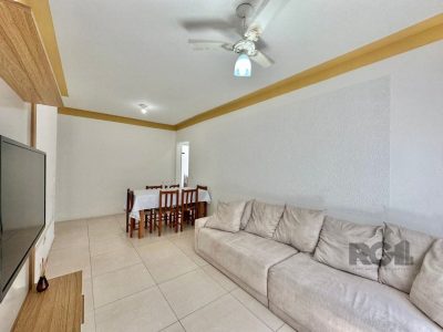 Apartamento à venda com 73m², 2 quartos, 1 suíte no bairro Centro em Capão da Canoa - Foto 6