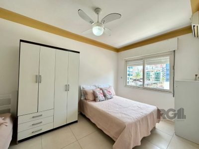 Apartamento à venda com 73m², 2 quartos, 1 suíte no bairro Centro em Capão da Canoa - Foto 15