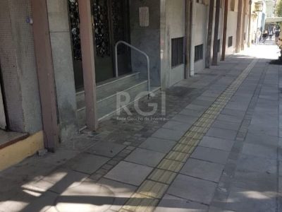 Apartamento à venda com 100m², 3 quartos no bairro Centro Histórico em Porto Alegre - Foto 2