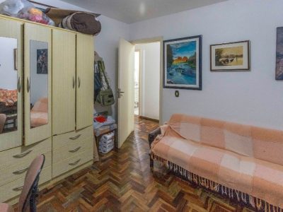 Casa à venda com 231m², 4 quartos, 1 suíte, 3 vagas no bairro Tristeza em Porto Alegre - Foto 17