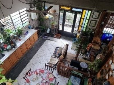 Casa à venda com 360m², 4 quartos, 2 suítes, 5 vagas no bairro Chácara das Pedras em Porto Alegre - Foto 11