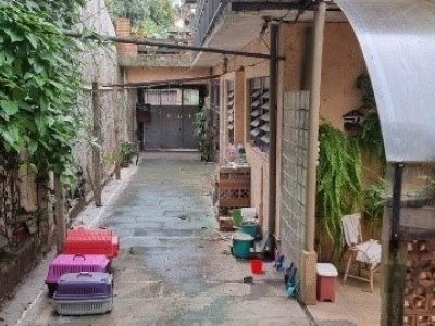 Casa à venda com 360m², 4 quartos, 2 suítes, 5 vagas no bairro Chácara das Pedras em Porto Alegre - Foto 36