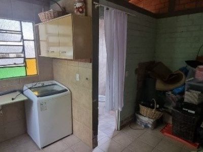 Casa à venda com 360m², 4 quartos, 2 suítes, 5 vagas no bairro Chácara das Pedras em Porto Alegre - Foto 45