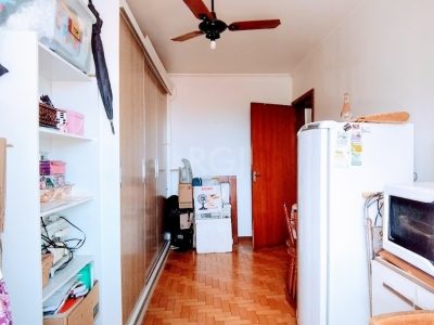 Apartamento à venda com 88m², 4 quartos, 1 vaga no bairro Menino Deus em Porto Alegre - Foto 16