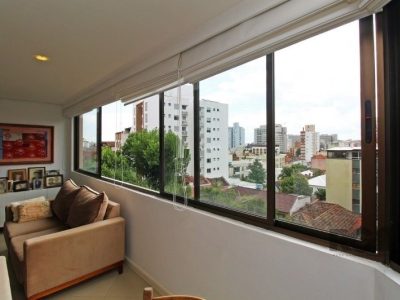 Apartamento à venda com 112m², 3 quartos, 1 suíte, 2 vagas no bairro Rio Branco em Porto Alegre - Foto 3