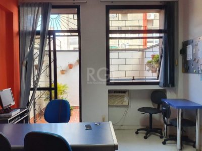 Conjunto/Sala à venda com 53m² no bairro Bom Fim em Porto Alegre - Foto 24