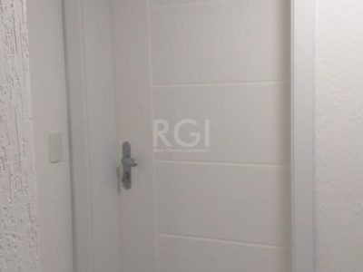 Apartamento à venda com 85m², 2 quartos, 1 suíte, 2 vagas no bairro Tristeza em Porto Alegre - Foto 2