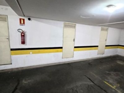 Apartamento à venda com 322m², 4 quartos, 4 suítes, 3 vagas no bairro Bela Vista em Porto Alegre - Foto 29