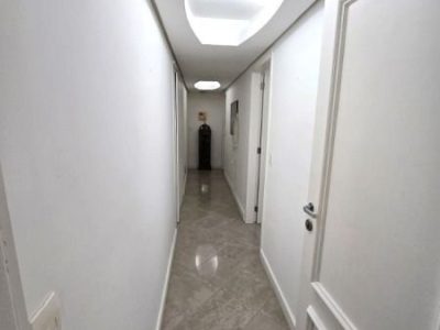 Apartamento à venda com 322m², 4 quartos, 4 suítes, 3 vagas no bairro Bela Vista em Porto Alegre - Foto 16