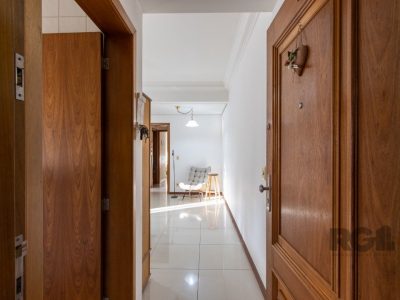 Apartamento à venda com 81m², 3 quartos, 1 suíte no bairro Menino Deus em Porto Alegre - Foto 5