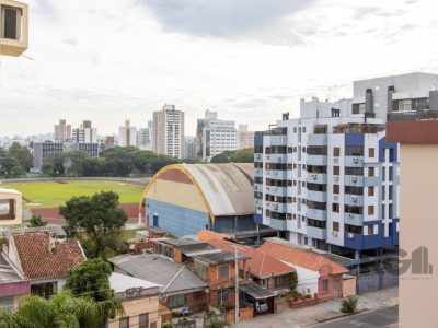 Apartamento à venda com 81m², 3 quartos, 1 suíte no bairro Menino Deus em Porto Alegre - Foto 14