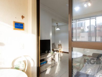 Apartamento à venda com 81m², 3 quartos, 1 suíte no bairro Menino Deus em Porto Alegre - Foto 15