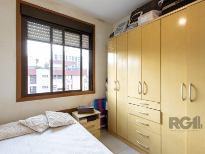 Apartamento à venda com 81m², 3 quartos, 1 suíte no bairro Menino Deus em Porto Alegre - Foto 19