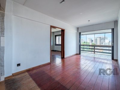 Apartamento à venda com 156m², 4 quartos, 1 suíte, 1 vaga no bairro Auxiliadora em Porto Alegre - Foto 3