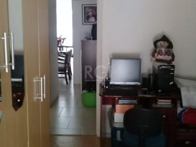 Apartamento à venda com 55m², 2 quartos no bairro Medianeira em Porto Alegre - Foto 11