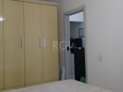 Apartamento à venda com 55m², 2 quartos no bairro Medianeira em Porto Alegre - Foto 14