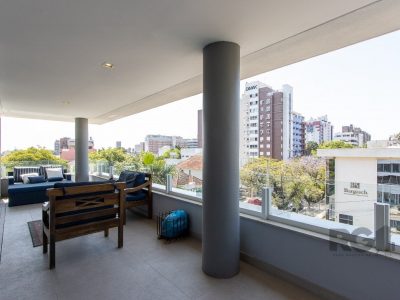 Apartamento à venda com 230m², 3 quartos, 3 suítes, 3 vagas no bairro Menino Deus em Porto Alegre - Foto 27