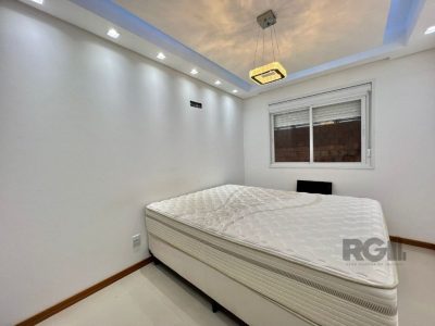 Apartamento à venda com 68m², 2 quartos, 1 vaga no bairro Centro em Capão da Canoa - Foto 4