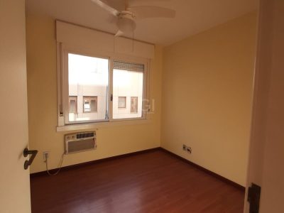 Apartamento à venda com 92m², 2 quartos, 1 vaga no bairro Santana em Porto Alegre - Foto 9