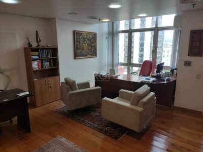 Conjunto/Sala à venda com 32m² no bairro Moinhos de Vento em Porto Alegre - Foto 2