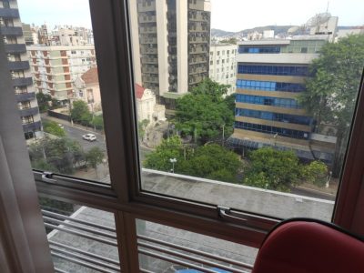 Conjunto/Sala à venda com 32m² no bairro Moinhos de Vento em Porto Alegre - Foto 13