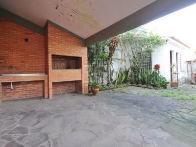 Casa à venda com 200m², 4 quartos, 4 vagas no bairro Medianeira em Porto Alegre - Foto 3