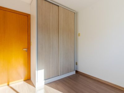 Apartamento à venda com 69m², 2 quartos, 1 vaga no bairro Rio Branco em Porto Alegre - Foto 3