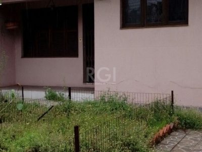 Casa à venda com 78m², 3 quartos no bairro Partenon em Porto Alegre - Foto 3