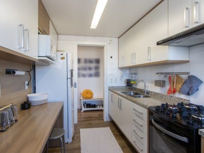 Apartamento à venda com 91m², 3 quartos, 1 suíte, 2 vagas no bairro Jardim Botânico em Porto Alegre - Foto 6