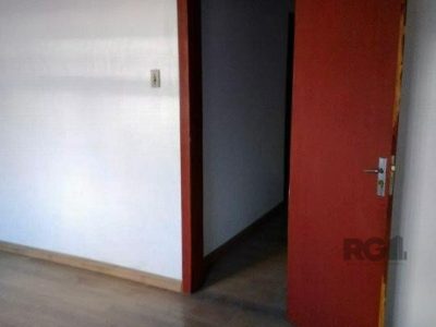 Casa à venda com 250m², 3 quartos, 1 suíte, 3 vagas no bairro Rio Branco em Porto Alegre - Foto 9